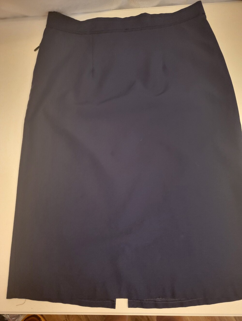 Women's Navy Pencil Skirt - Sleek Professional Fit Size L 12-14